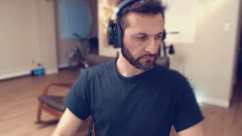 Snapshot of ultratoaster chatting on January 31, 2025, 12:39 am ultratoaster online show from January 31, 2025, 12:39 am