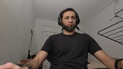 Snapshot of ultratoaster chatting on December 17, 2025, 8:04 pm ultratoaster online show from December 17, 2025, 8:04 pm