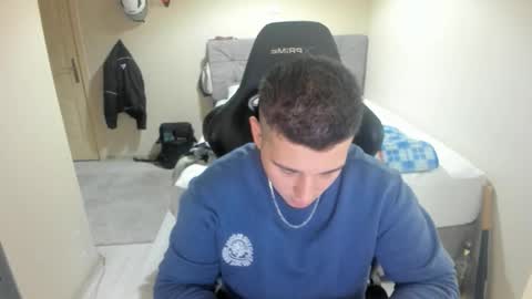 Snapshot of ulxer chatting on October 28, 2025, 9:28 pm hi im mike tyson - online show from October 28, 2025, 9:28 pm