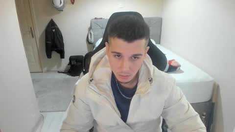 Snapshot of ulxer chatting on October 30, 2025, 8:42 pm hi im mike tyson - online show from October 30, 2025, 8:42 pm