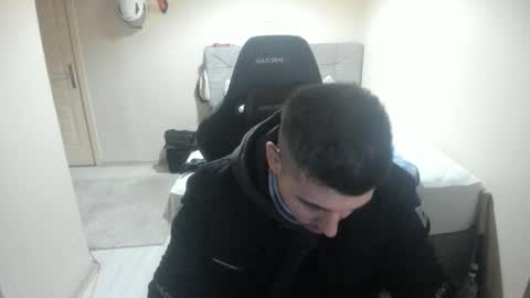 Snapshot of ulxer chatting on November 5, 2025, 9:15 pm hi im mike tyson - online show from November 5, 2025, 9:15 pm