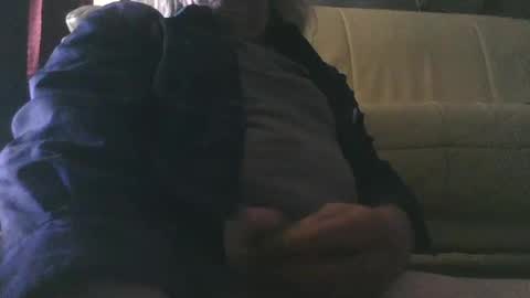 Snapshot of umbrado chatting on August 1, 2026, 7:46 pm umbrado online show from August 1, 2026, 7:46 pm