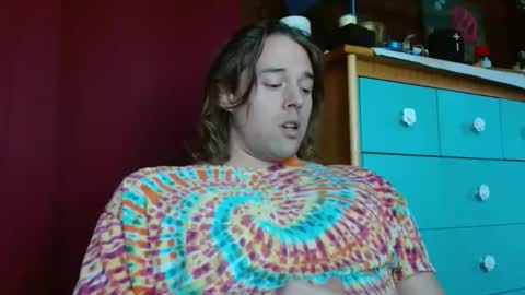 Snapshot of umphreak42 chatting on January 1, 2025, 7:32 pm Andrew online show from January 1, 2025, 7:32 pm