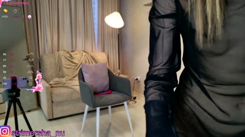 unarks online show from January 15, 2025, 12:47 pm