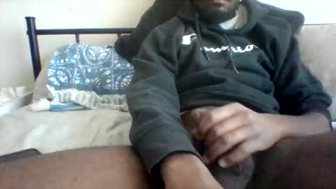 Snapshot of uncircumcise30 chatting on March 9, 2026, 5:39 pm uncircumcise30 online show from March 9, 2026, 5:39 pm