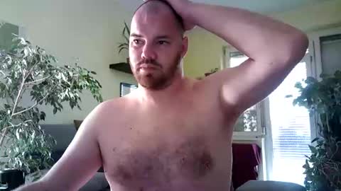 Snapshot of uncut_strong chatting on May 28, 2026, 3:59 am Uncut Strong online show from May 28, 2026, 3:59 am