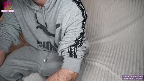 Snapshot of uncutgerman420 chatting on December 11, 2024, 9:23 pm Mister Uncut online show from December 11, 2024, 9:23 pm