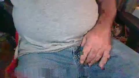 Snapshot of uncutmike7x5 chatting on November 4, 2025, 5:56 pm uncutmike7x5 online show from November 4, 2025, 5:56 pm