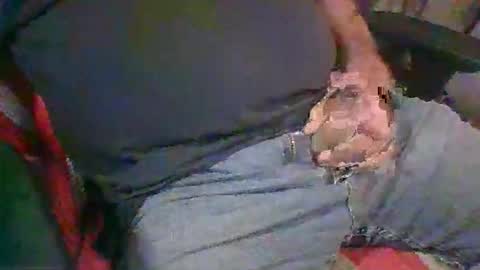 Snapshot of uncutmike7x5 chatting on November 20, 2025, 7:02 pm uncutmike7x5 online show from November 20, 2025, 7:02 pm