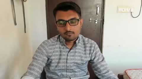 Snapshot of uncutraja chatting on December 3, 2024, 11:22 am uncutraja online show from December 3, 2024, 11:22 am