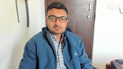 Snapshot of uncutraja chatting on December 29, 2024, 4:48 am uncutraja online show from December 29, 2024, 4:48 am