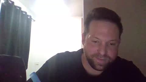 Snapshot of uncutstud18 chatting on December 16, 2025, 1:21 am UncutStud online show from December 16, 2025, 1:21 am