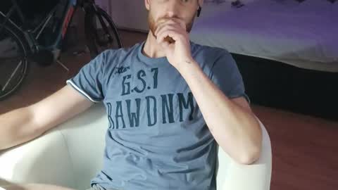 Slave4play online show from September 11, 2025, 2:22 am