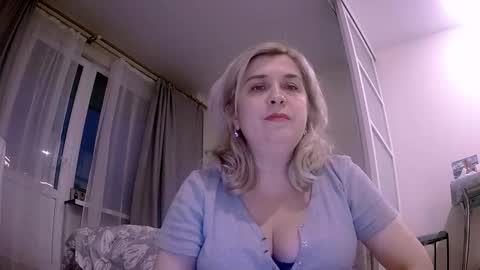 Snapshot of unforgetable_agness chatting on September 23, 2025, 4:32 pm Agness online show from September 23, 2025, 4:32 pm