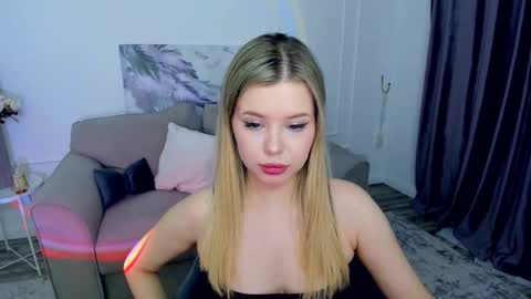 Alice online show from November 19, 2025, 12:27 pm