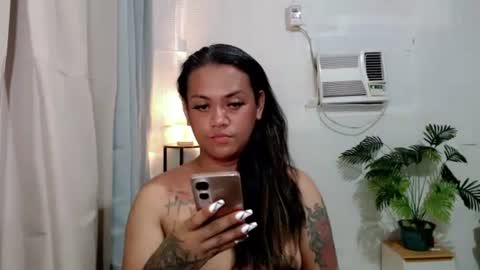 Snapshot of unforgettable_sin chatting on September 15, 2025, 4:51 pm Bella Shamara Odett online show from September 15, 2025, 4:51 pm