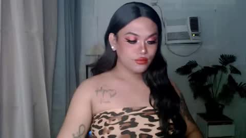 Snapshot of unforgettable_sin chatting on September 17, 2025, 11:01 am Bella Shamara Odett online show from September 17, 2025, 11:01 am