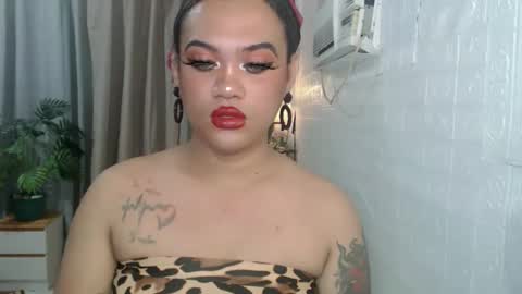 Snapshot of unforgettable_sin chatting on September 19, 2025, 4:03 am Bella Shamara Odett online show from September 19, 2025, 4:03 am