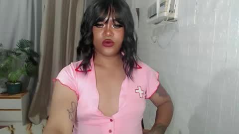 Snapshot of unforgettable_sin chatting on September 22, 2025, 5:15 pm Bella Shamara Odett online show from September 22, 2025, 5:15 pm