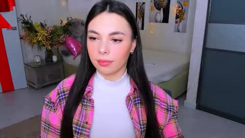 Patricia online show from March 9, 2025, 7:26 pm