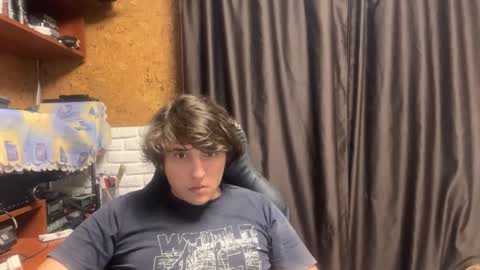 Anri online show from September 19, 2025, 8:20 pm