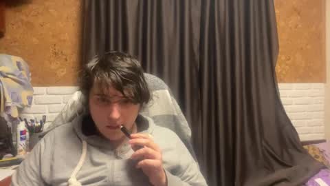 Anri online show from April 19, 2026, 9:50 pm