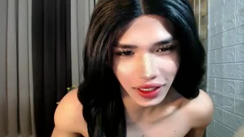 Miss Andrea online show from December 15, 2025, 7:12 am