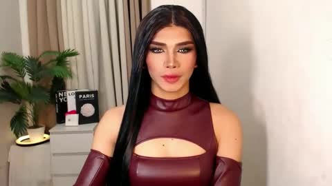 Miss Andrea online show from January 13, 2026, 6:02 pm