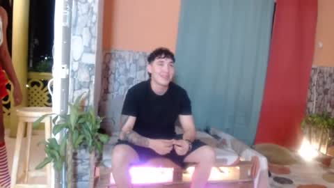 Snapshot of university646 chatting on December 15, 2024, 2:19 am merry christmas online show from December 15, 2024, 2:19 am