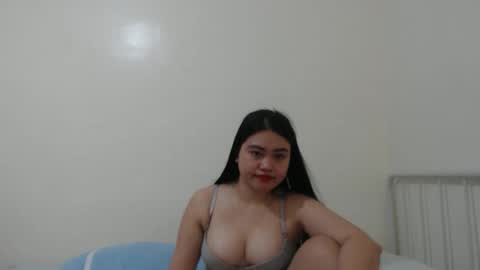 unlick_pussy_untouch_unkiss online show from April 6, 2026, 3:37 am