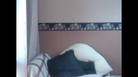 Snapshot of unlimitedloving chatting on January 4, 2025, 12:16 am unlimitedloving online show from January 4, 2025, 12:16 am