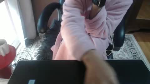 Snapshot of unlimitedloving chatting on October 6, 2025, 12:19 am unlimitedloving online show from October 6, 2025, 12:19 am