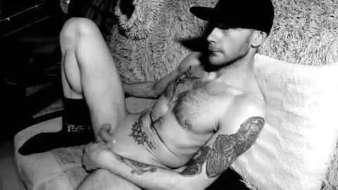 Snapshot of unlitimnaughty_ chatting on February 23, 2026, 3:26 am unlitimnaughty_ online show from February 23, 2026, 3:26 am