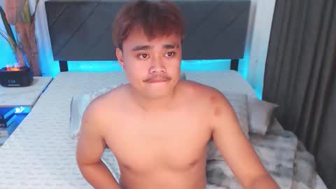 Snapshot of unloadedcumxxx chatting on October 20, 2025, 12:16 pm Miss online show from October 20, 2025, 12:16 pm