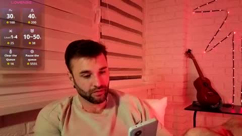 Snapshot of unnknow2024 chatting on May 23, 2026, 7:18 pm SlavaVibes online show from May 23, 2026, 7:18 pm