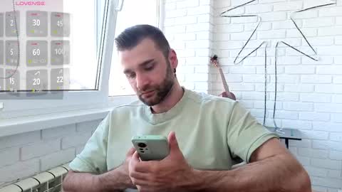 Snapshot of unnknow2024 chatting on May 24, 2026, 4:45 pm SlavaVibes online show from May 24, 2026, 4:45 pm