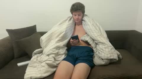 Snapshot of unverifiedbwc chatting on March 21, 2026, 10:42 am Stepbro online show from March 21, 2026, 10:42 am