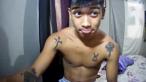 Snapshot of ur_asianpinoy chatting on September 17, 2025, 5:53 am ur_asianpinoy online show from September 17, 2025, 5:53 am