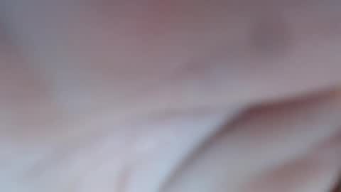 Vee online show from December 14, 2025, 2:06 am