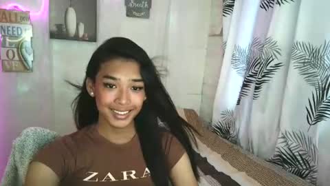 Snapshot of ur_dazzlingmorenaxx chatting on April 23, 2026, 2:46 am ur_dazzlingmorenaxx online show from April 23, 2026, 2:46 am