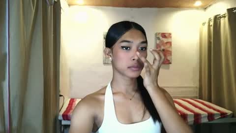 Snapshot of ur_dazzlingmorenaxx chatting on July 18, 2026, 1:48 pm ur_dazzlingmorenaxx online show from July 18, 2026, 1:48 pm