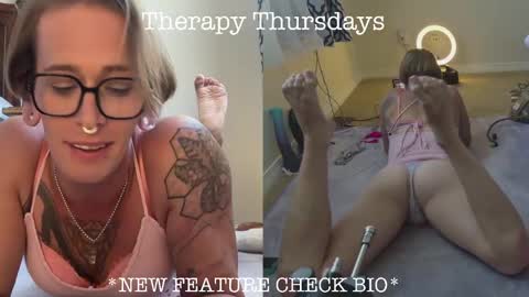 Snapshot of ur_goddess_daylee chatting on November 7, 2025, 9:04 pm Goddess online show from November 7, 2025, 9:04 pm