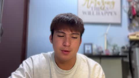 Snapshot of ur_jayqutee chatting on November 2, 2025, 7:49 pm Ur jayqutee online show from November 2, 2025, 7:49 pm