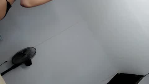 Snapshot of ur_julie chatting on January 9, 2026, 2:20 pm Cleo online show from January 9, 2026, 2:20 pm