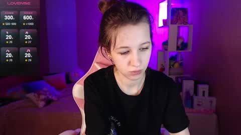 Snapshot of ur_kitty__ chatting on January 12, 2025, 1:05 pm Lera online show from January 12, 2025, 1:05 pm