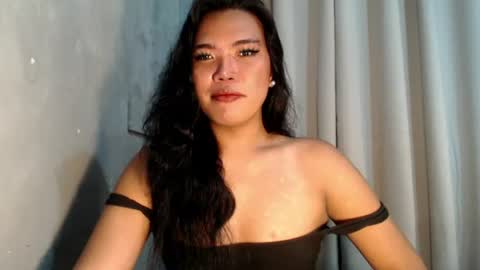 Snapshot of ur_krissyxxx chatting on July 26, 2026, 11:44 pm kriss online show from July 26, 2026, 11:44 pm