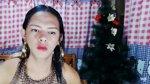 Snapshot of ur_lexie_fab chatting on December 16, 2025, 10:20 am ur_lexie_fab online show from December 16, 2025, 10:20 am