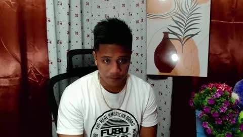 Snapshot of ur_pinoydave chatting on December 15, 2024, 11:45 am Dave online show from December 15, 2024, 11:45 am