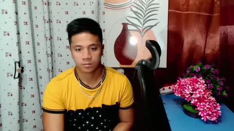 Snapshot of ur_pinoydave chatting on December 21, 2024, 3:36 am Dave online show from December 21, 2024, 3:36 am