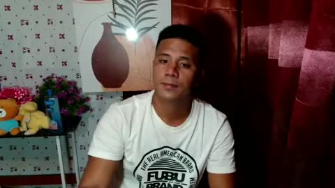 Snapshot of ur_pinoydave chatting on January 16, 2025, 11:26 am Dave online show from January 16, 2025, 11:26 am